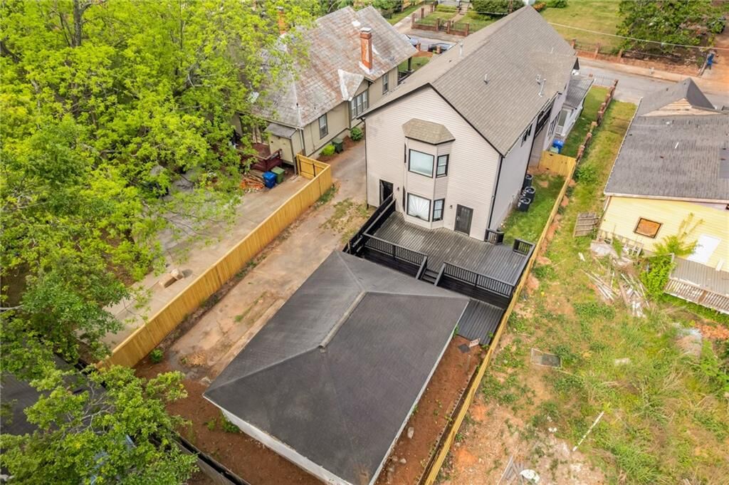 Property Photo:  660 Queen Street SW B  GA 30310 