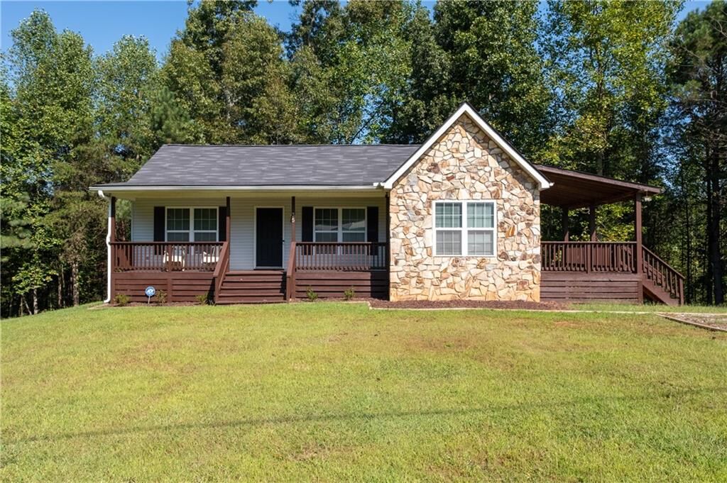Property Photo:  35 Thornwood Lane  GA 30540 