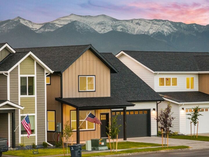 Property Photo:  809 Spaniel Lane  MT 59714 