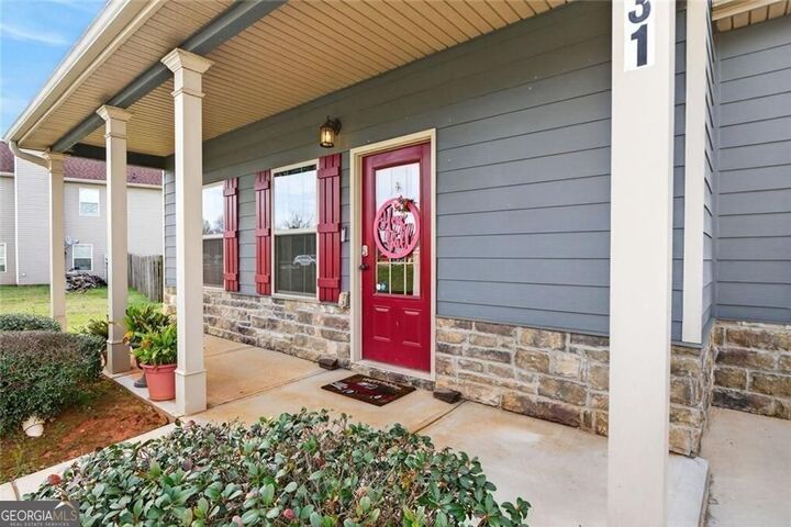 Property Photo:  131 Bramble Way  GA 30224 