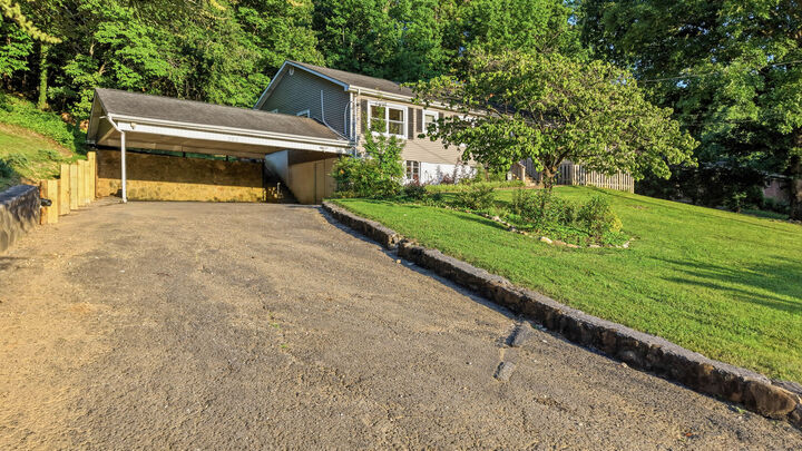 Property Photo:  202 Woodbury Avenue  TN 37415 