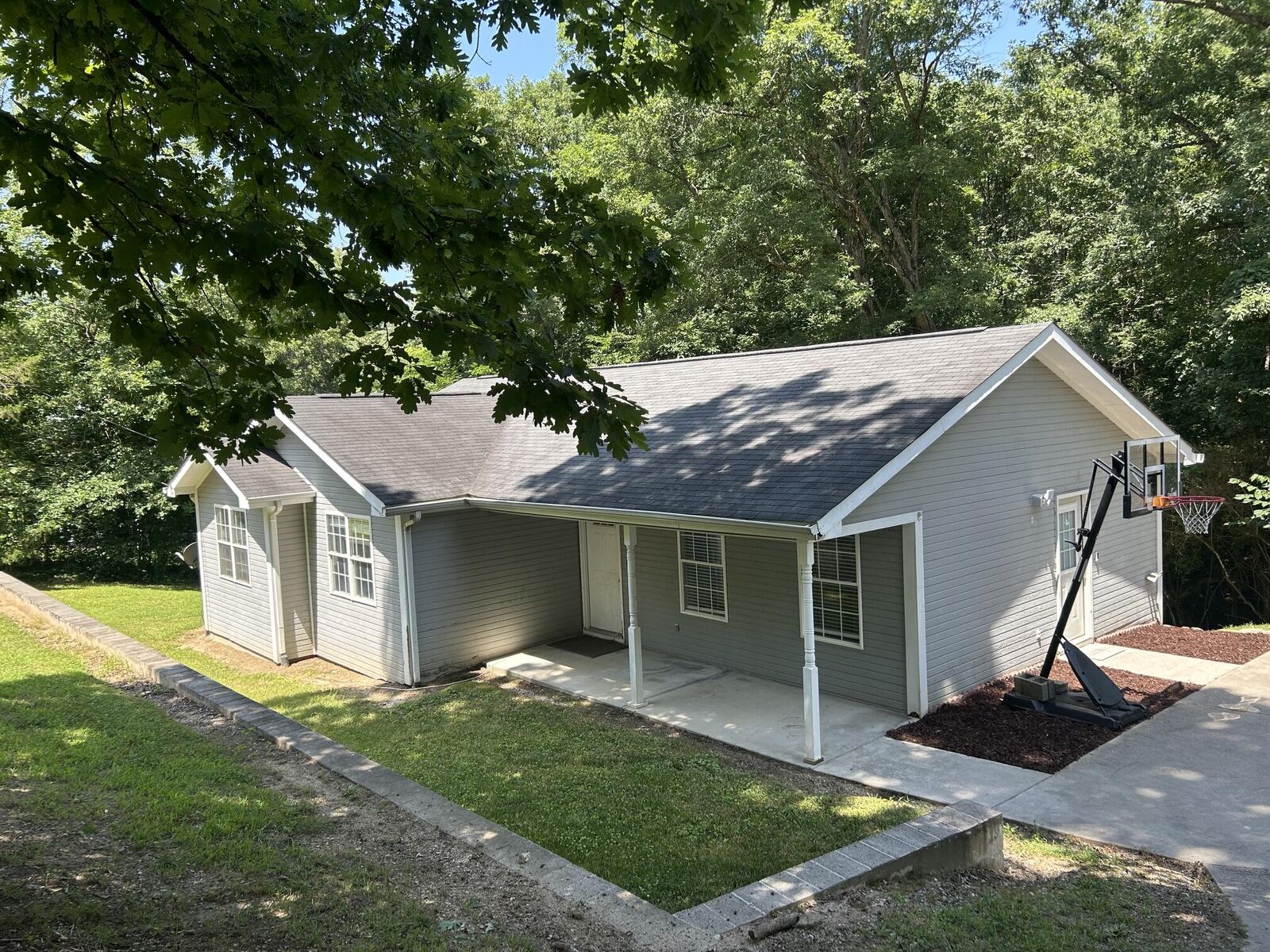 Property Photo:  386 Highland Drive  TN 37327 