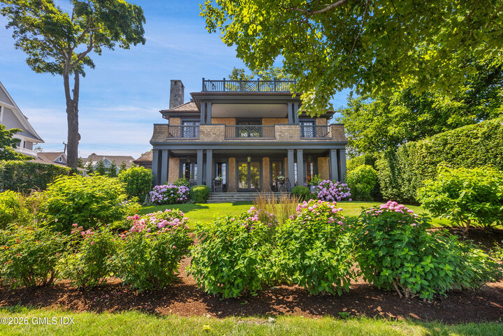Property Photo:  203 Shore Road  CT 06870 