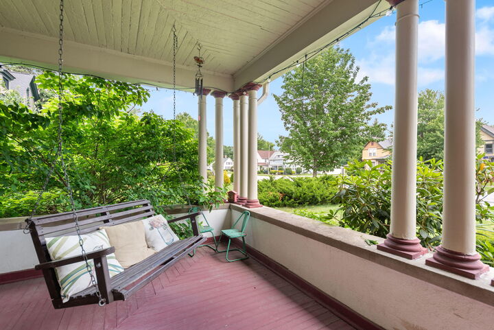 Property Photo:  1406 Indiana Avenue  IN 46350 