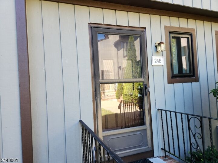 Property Photo:  38 Park   St E  NJ 07932 