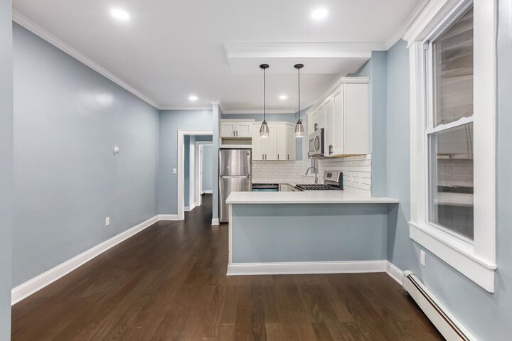 Property Photo:  380 Baldwin Ave 202  NJ 07306 