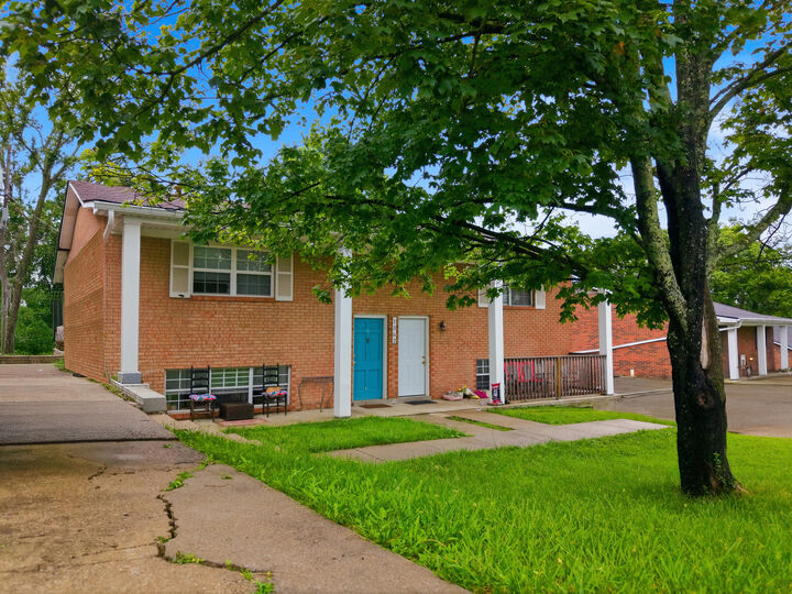 Property Photo:  1362 Dix Drive  KY 40517 