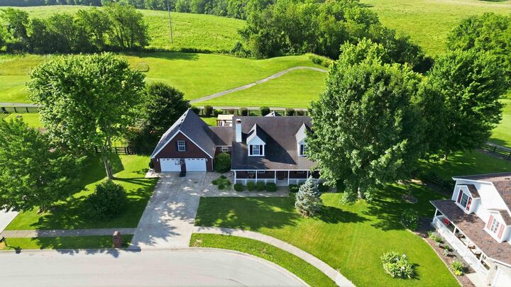 Property Photo:  136 General Cleburne Drive  KY 40475 