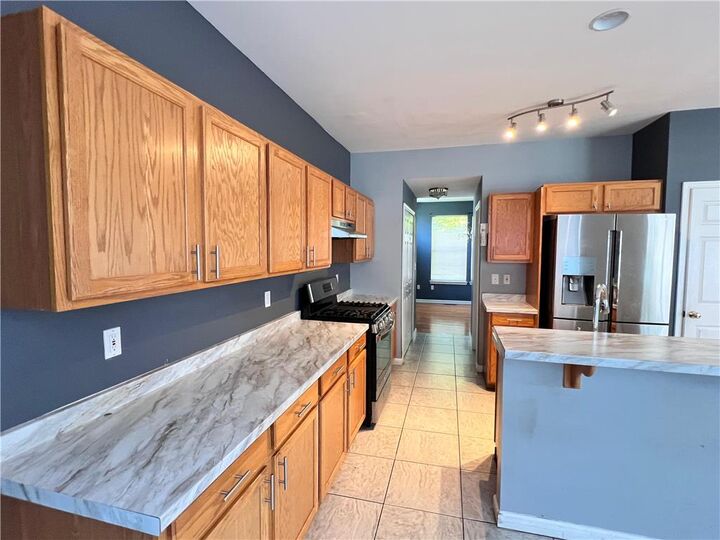 Property Photo:  966 Hollow Court  PA 18104 