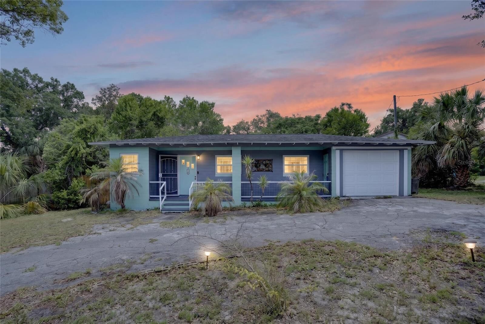 Property Photo:  129 Colomba Road  FL 32713 