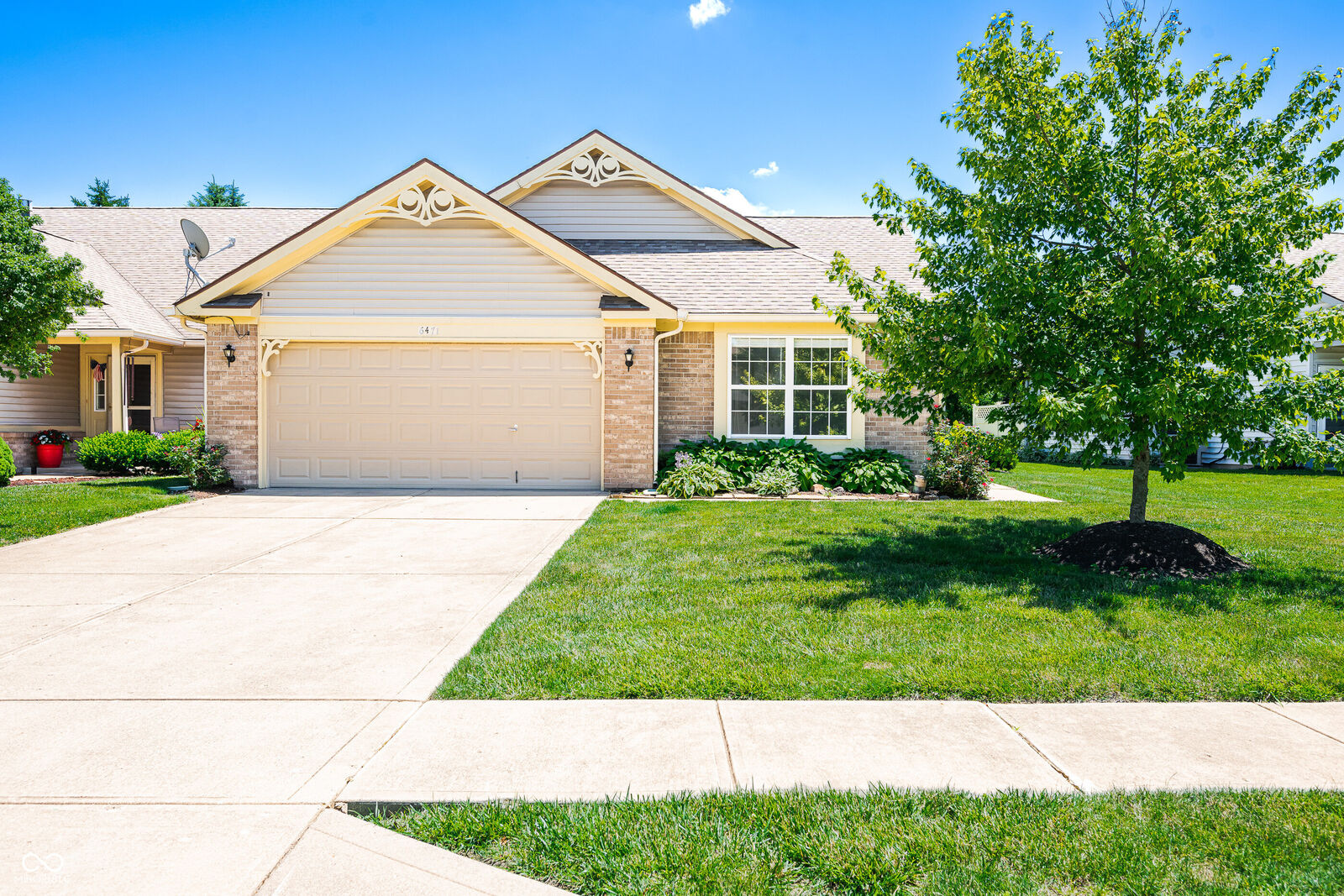 Property Photo:  6471 E Edna Mills  IN 46113 