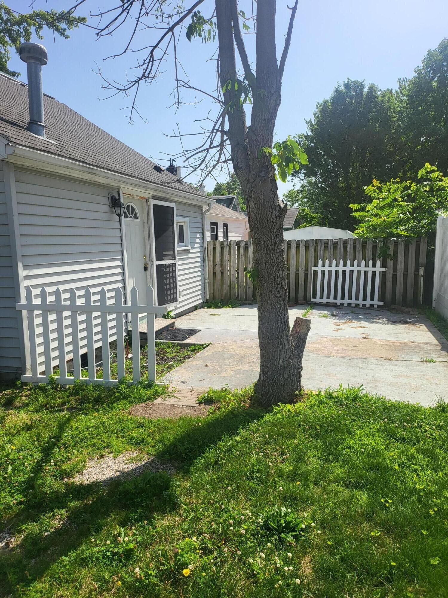 Property Photo:  461 Egan Highway  MI 49230 