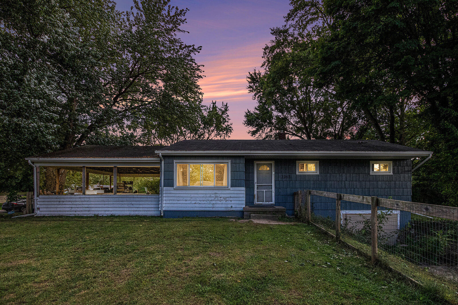 Property Photo: 2262 Warren Road MI 49120