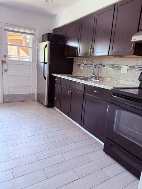 Property Photo:  4851 Greenleaf Street 11  IL 60077 