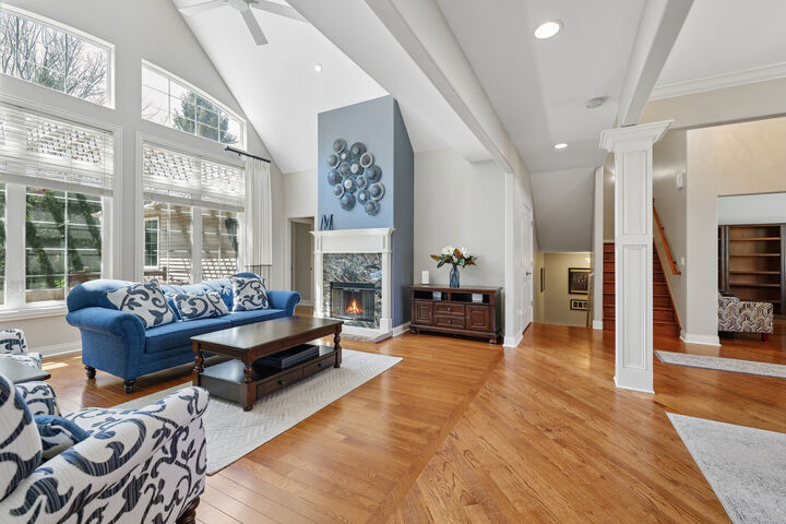 Property Photo:  26009 W Stewart Ridge Drive  IL 60585 