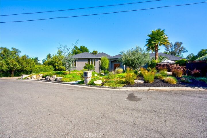 Property Photo:  6190 Country Club  CA 95340 