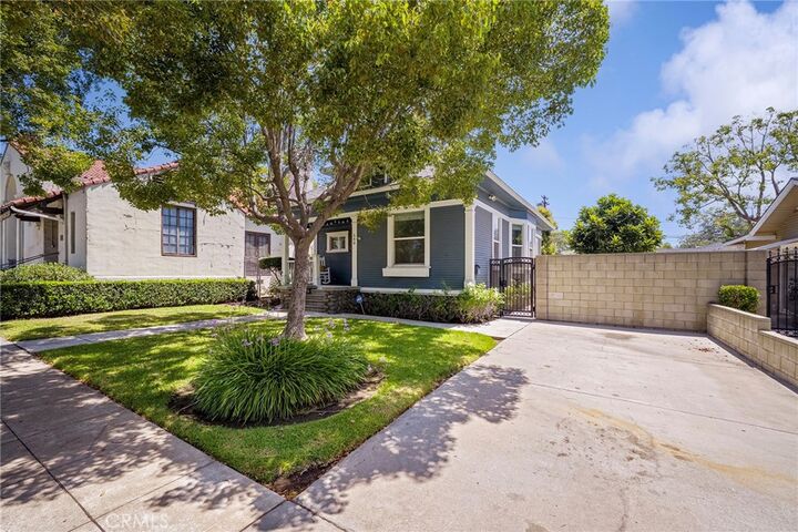 Property Photo:  560 N 2nd Avenue  CA 91786 