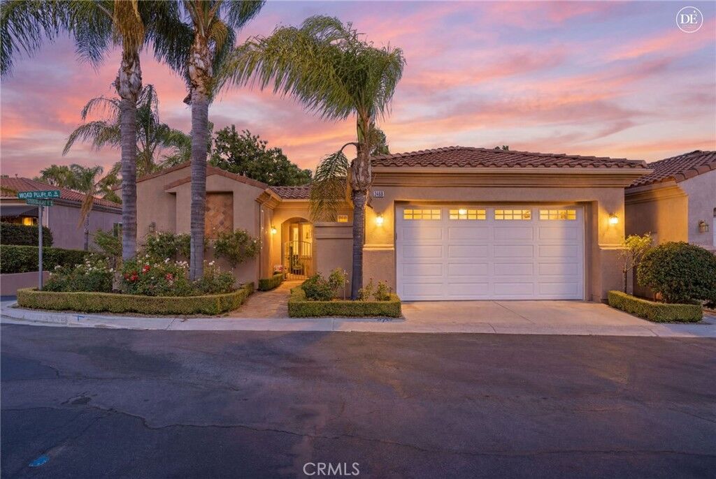 Property Photo:  5640 Queen Palms  CA 92506 