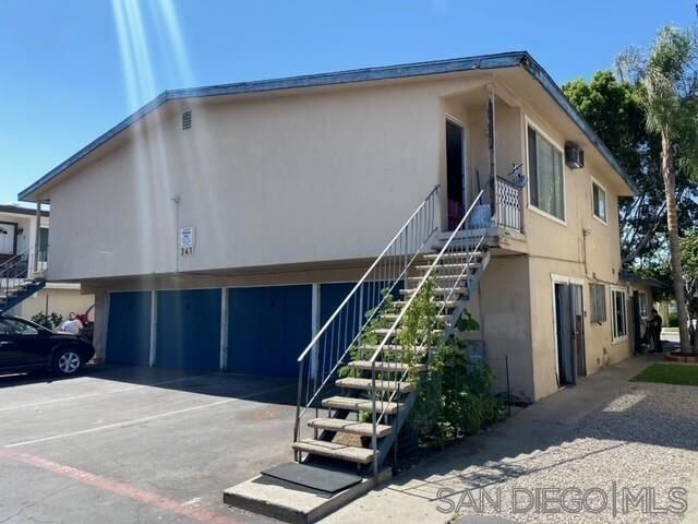 Property Photo:  341 Lansing Cir  CA 92025 