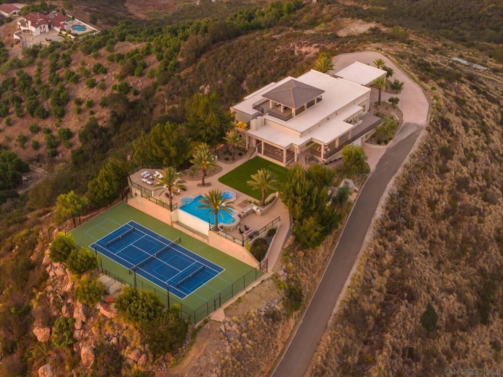 Property Photo:  2297 Sunshine Mountain Rd  CA 92069 