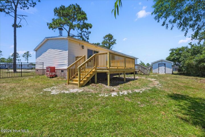 Property Photo:  216 Oak Grove Drive  NC 28443 