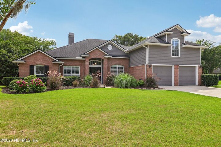 Property Photo:  1530 Rivertrace Drive  FL 32003 