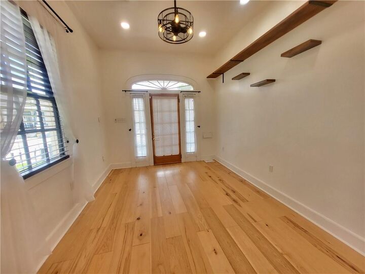 Property Photo:  621 Elmira Avenue  LA 70114 