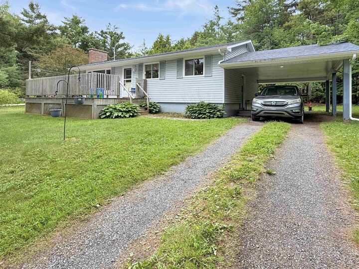 26 South Hill Drive — photo 1