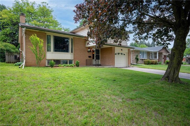Property Photo: 99 Lorraine Avenue ON N2B 2N1