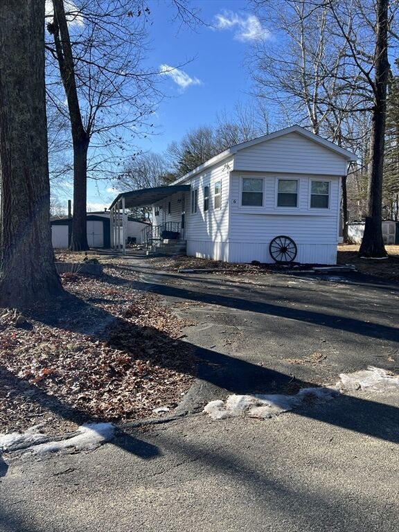 Property Photo:  6 Stagecoach Drive  MA 01506 