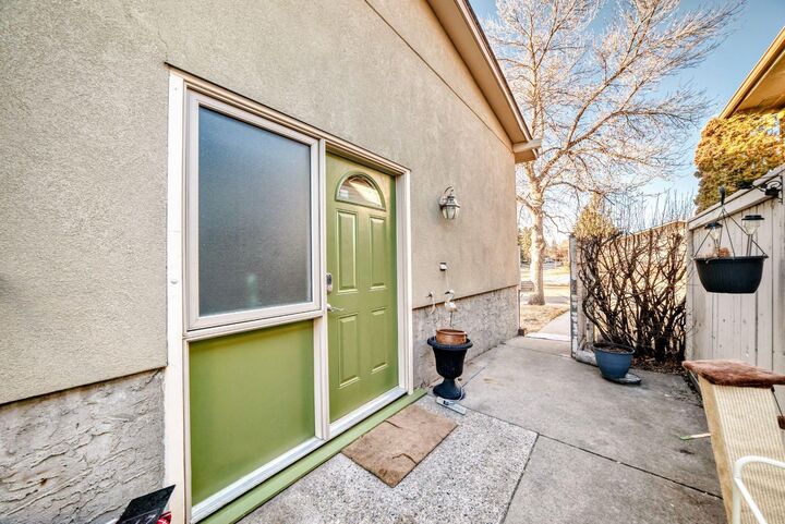 Property Photo: 274 Templeview Way NE AB T1Y 3Y9