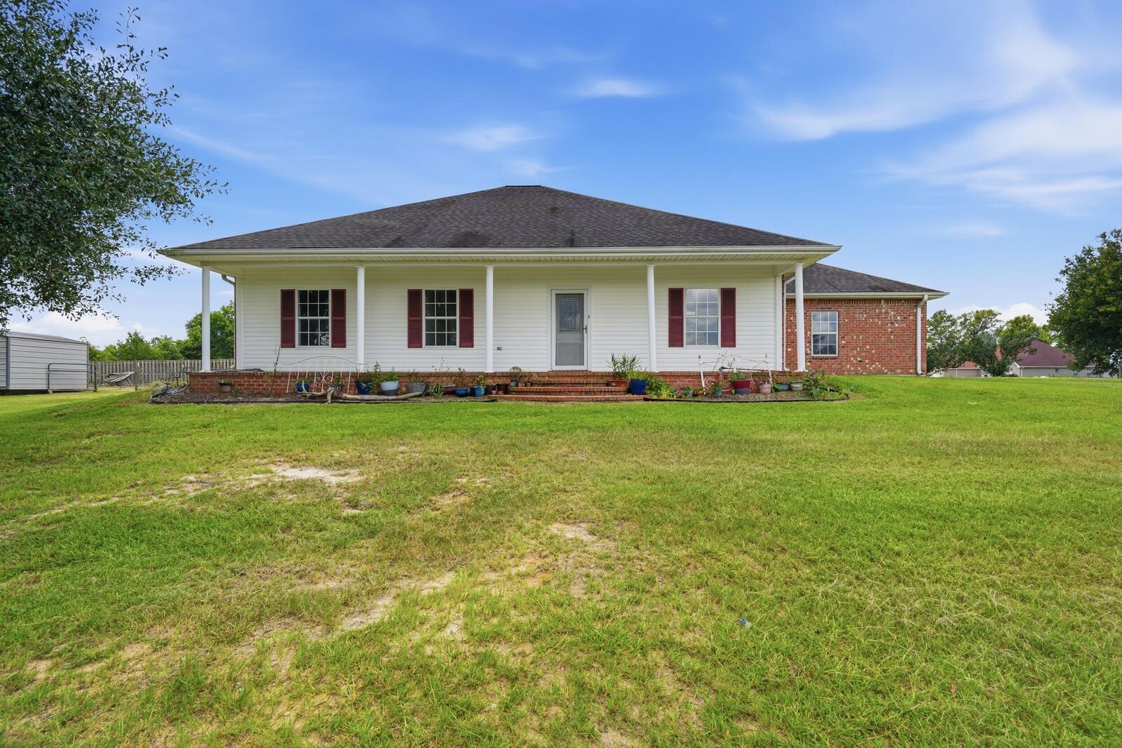 Property Photo:  111 Melody  LA 70634 