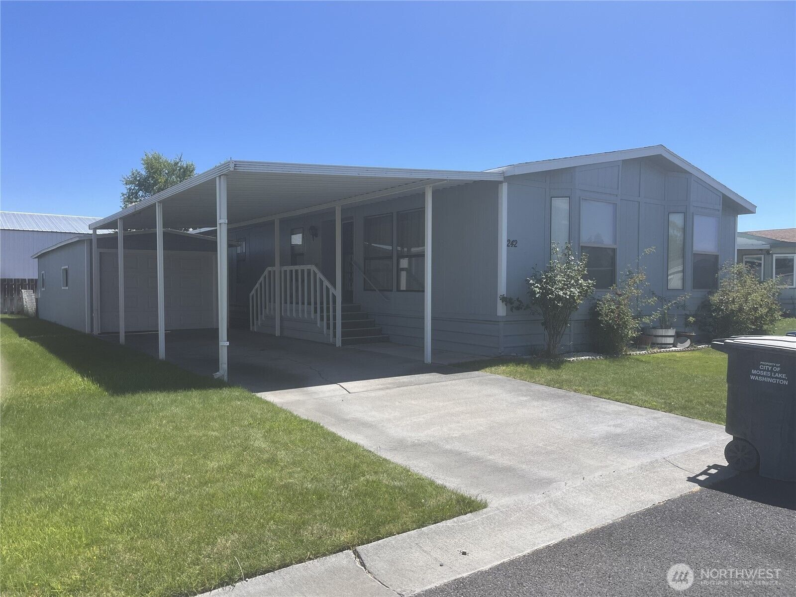 Property Photo: 2240 W Broadway Avenue 242 WA 98837