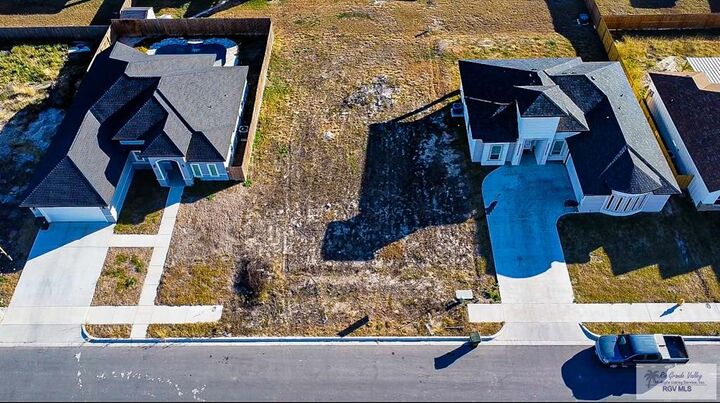Property Photo:  8725 Sandpiper Ave 22  TX 78550 