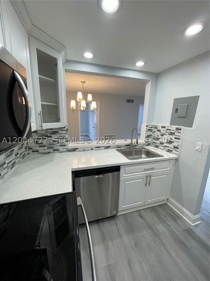 Property Photo: 13685 NE 10th Ave 301 FL 33161