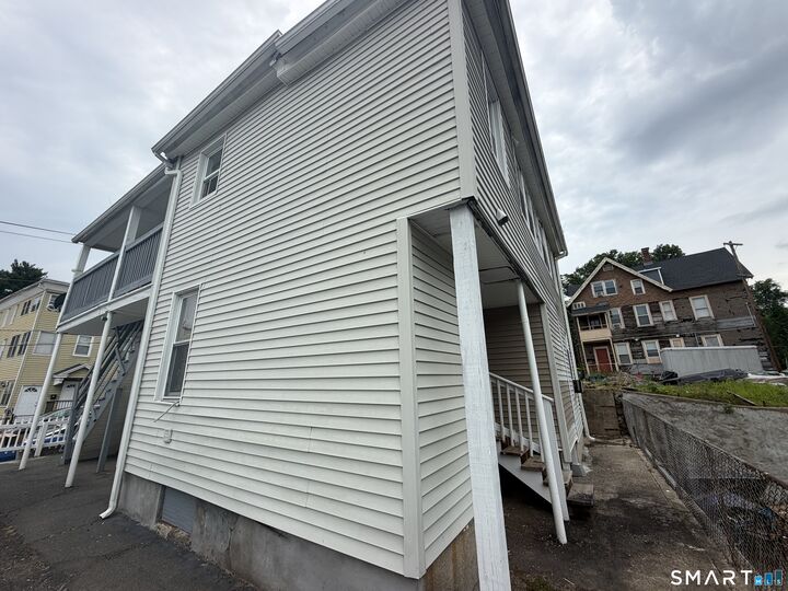 Property Photo:  62 North Leonard Street  CT 06708 