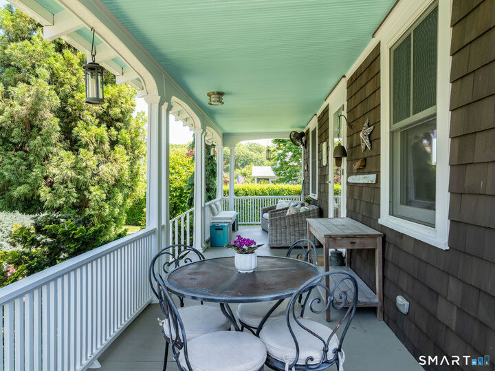 Property Photo:  2 Sunwich Road  CT 06853 