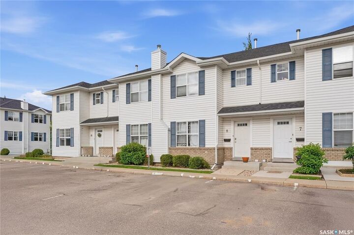 Property Photo: 203 Herold Terrace 8 SK S7V 1H4