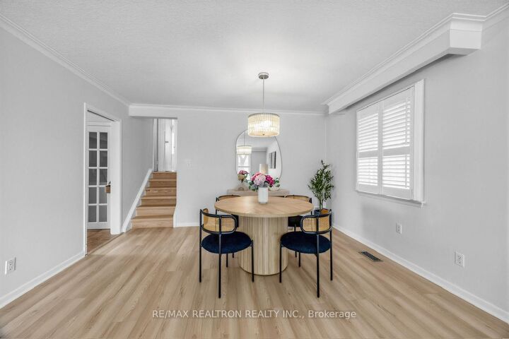 Property Photo:  34 Marilake Drive  ON M1S 1V7 