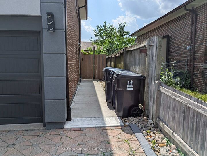 Property Photo: 2 Doerr Road Basement ON M1P 4M6