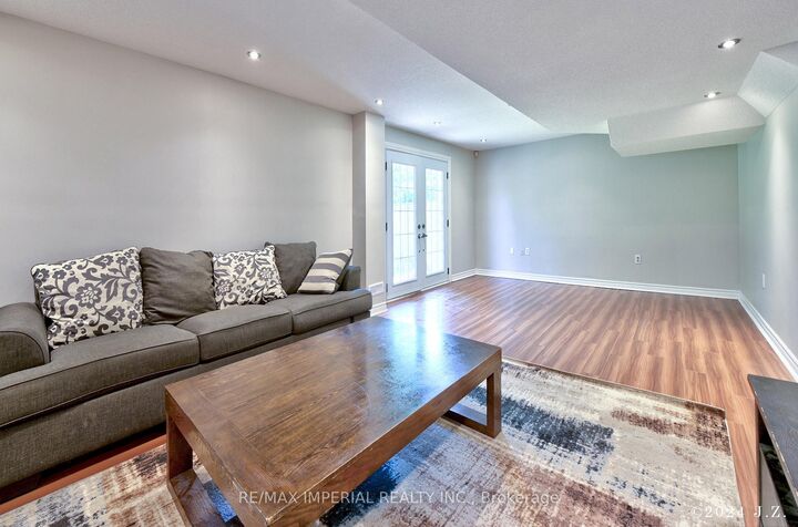 Property Photo: 73 Storybook Crescent Bsmt ON L6E 2B7