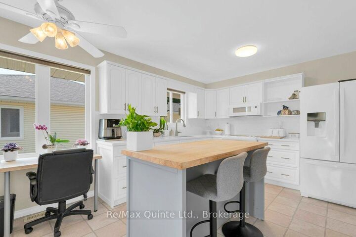 Property Photo: 2 Heritage Drive ON K0K 3L0