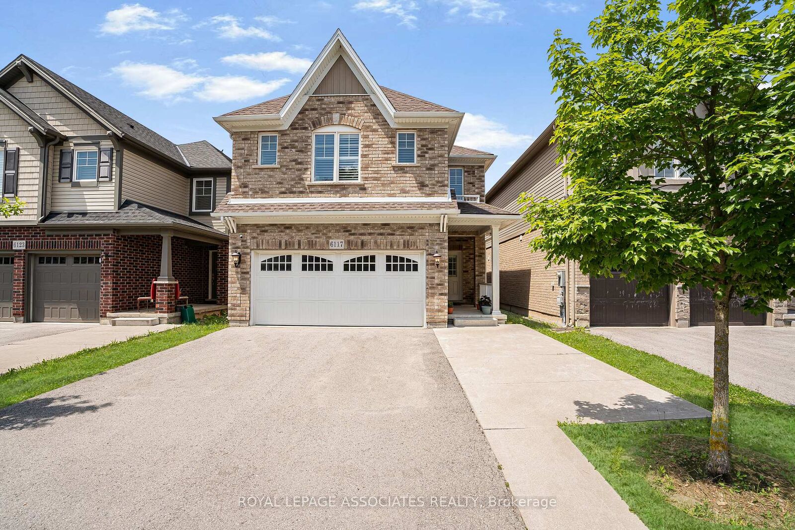 Property Photo:  6117 Eaglewood Drive  ON L2G 0A7 