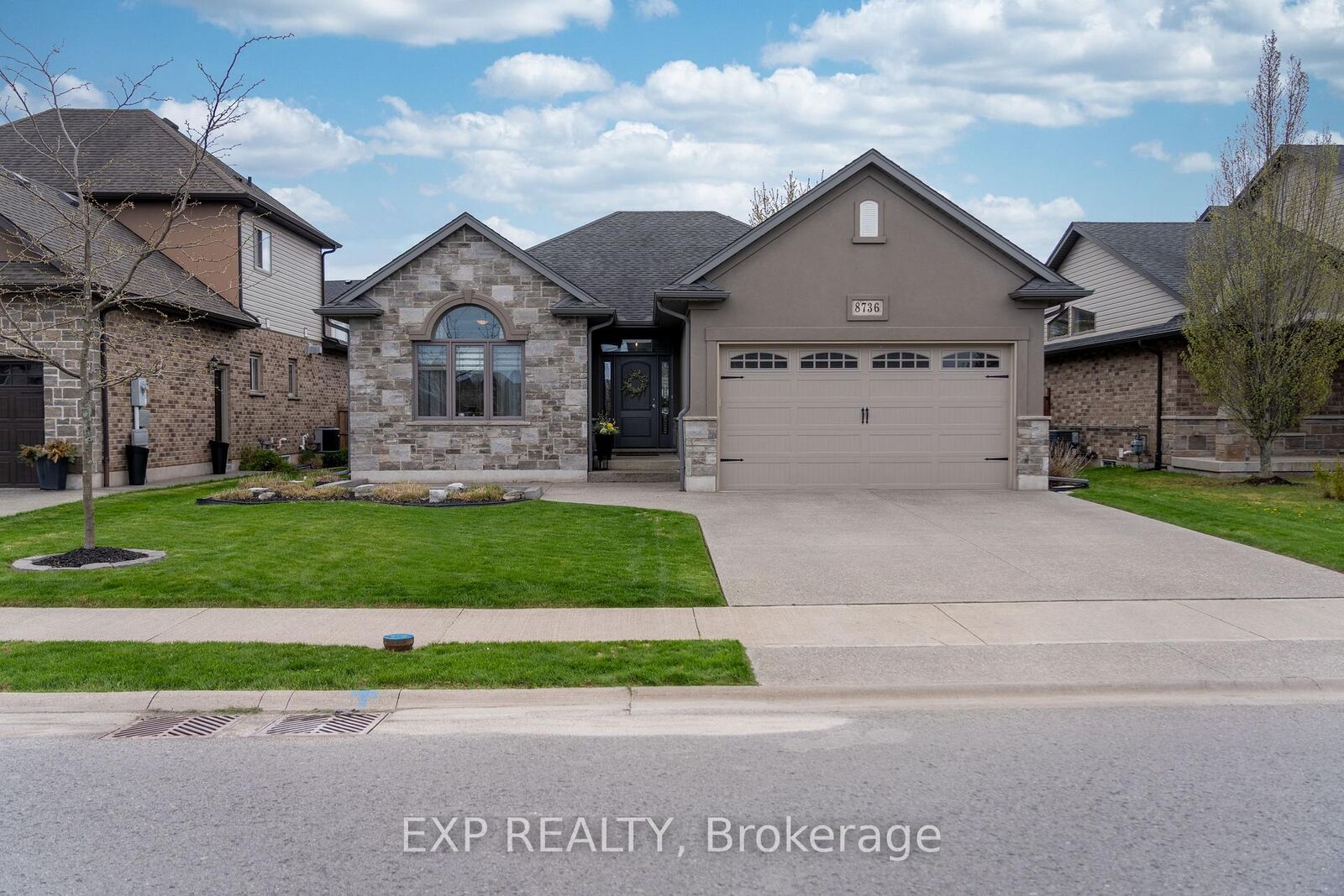 Property Photo:  8736 Angie Drive  ON L2H 0H9 