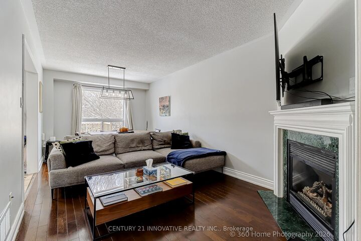 Property Photo: 1896 Woodgate Court ON L1G 7Z2