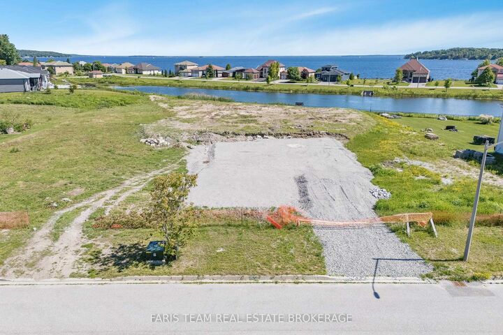 Property Photo:  601 Taylor Drive  ON L4R 5L9 