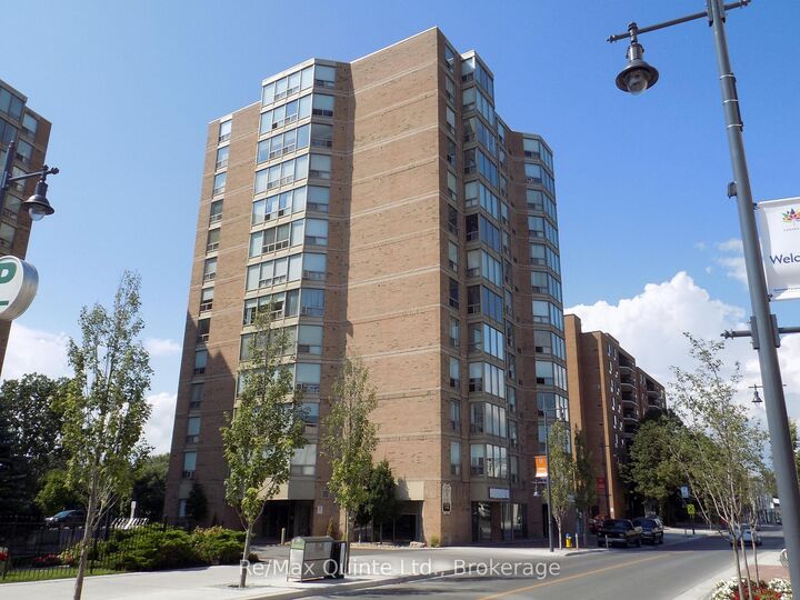 350 Front Street 403 — photo 1
