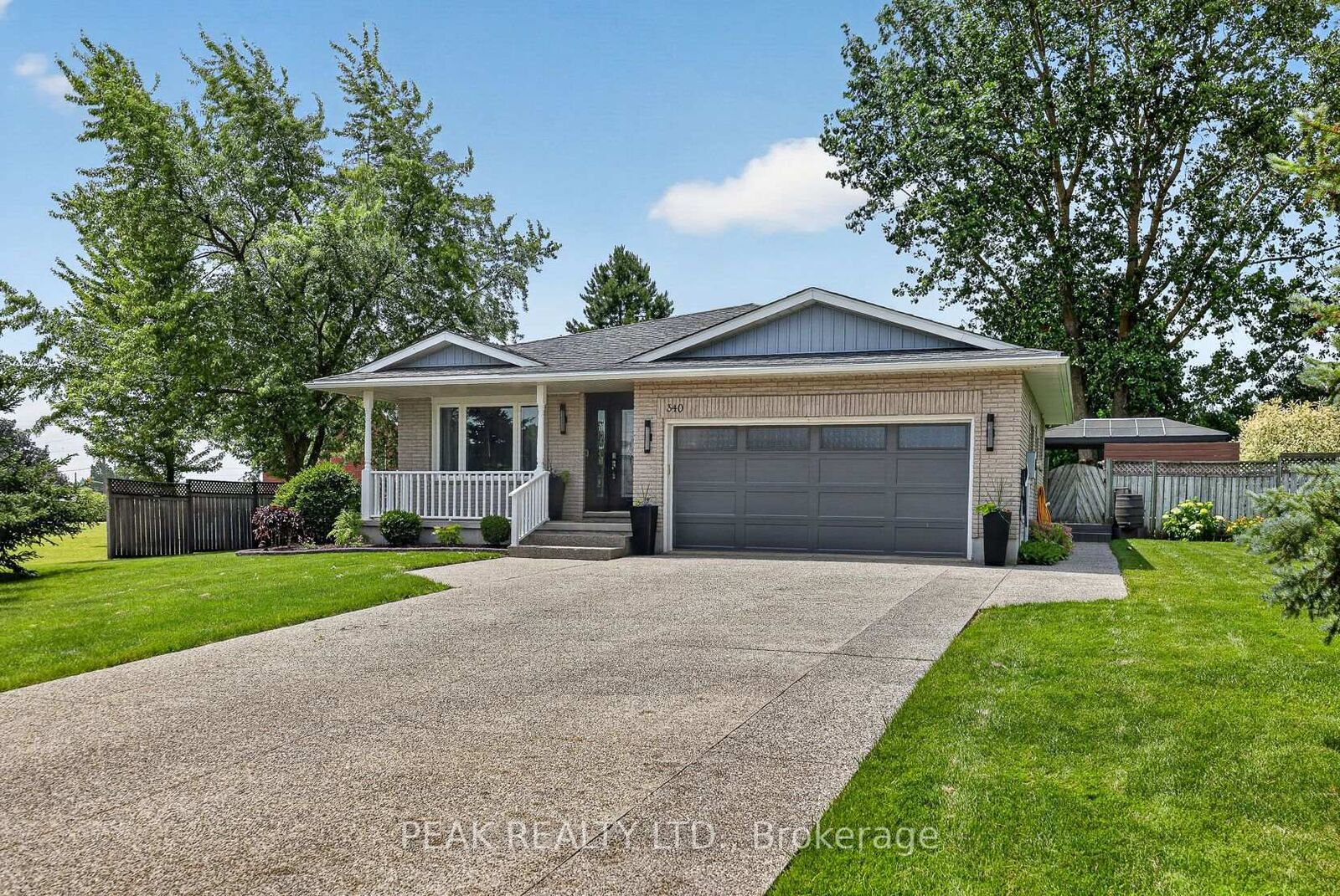 Property Photo:  340 Good Street 982 Wilmot Pt1, 58R7235  ON N3A 2H9 