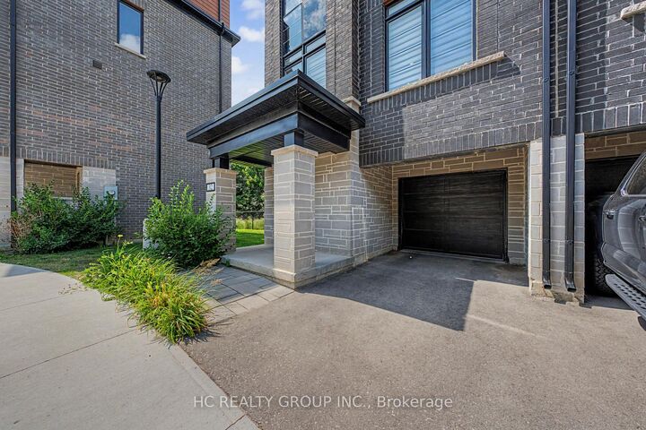 Property Photo: 258 Hespeler Road 32 ON N1R 0C9