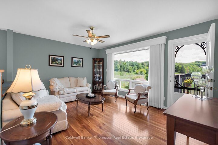 Photo de la propriété:  94 Brunel Road  ON P1H 1R1 